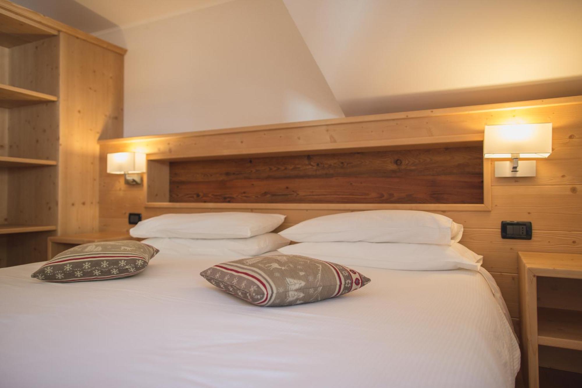 Hotel Centrale 페이오 외부 사진